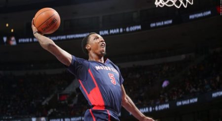 150222231906-caldwell-pope-dunk-vs-was-0222_1200x672-750x410